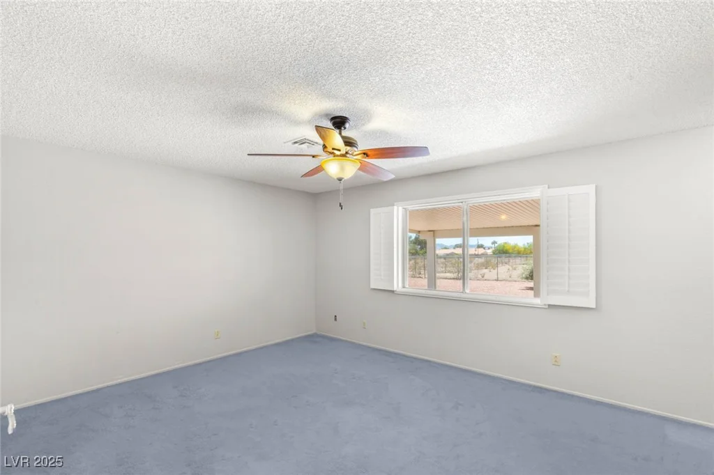 5085 Raven, Las Vegas, NV 89139