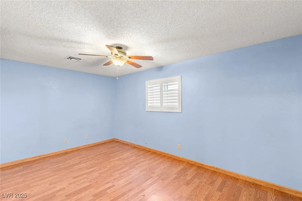 5085 Raven, Las Vegas, NV 89139