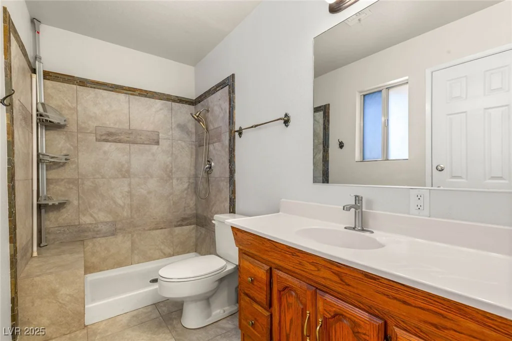 5085 Raven, Las Vegas, NV 89139