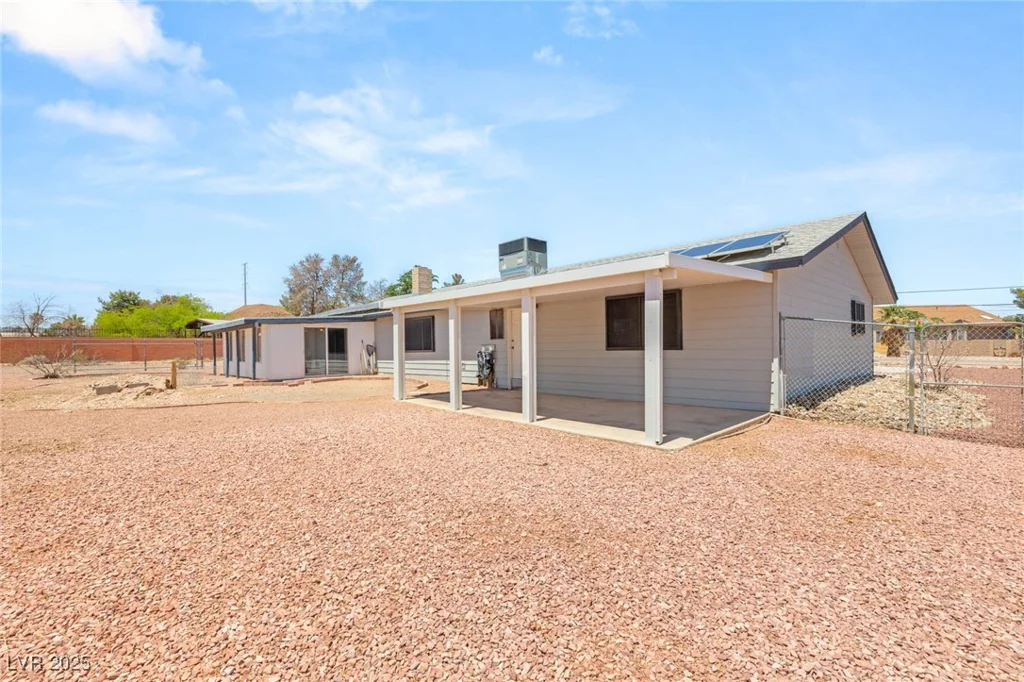 5085 Raven, Las Vegas, NV 89139