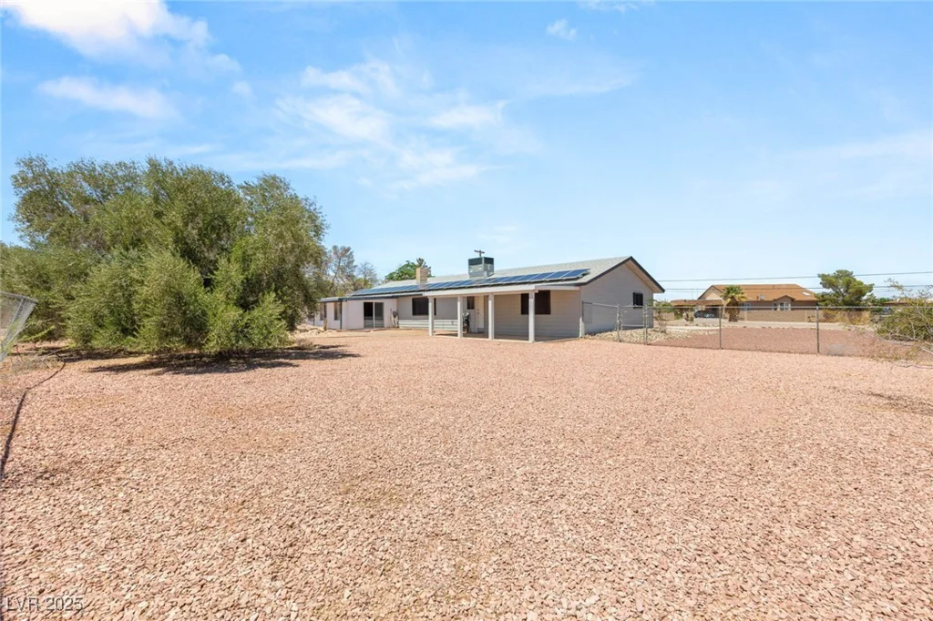 5085 Raven, Las Vegas, NV 89139