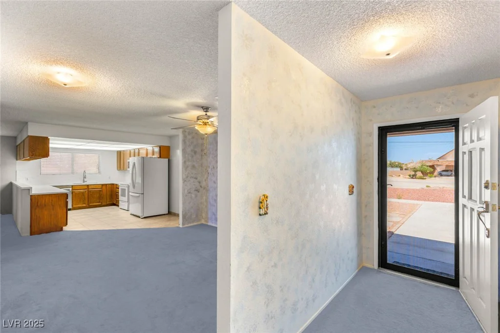5085 Raven, Las Vegas, NV 89139