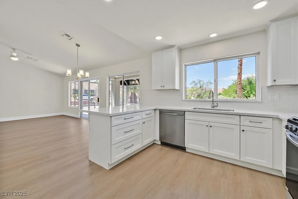 9552 Gold Bank, Las Vegas, NV 89134
