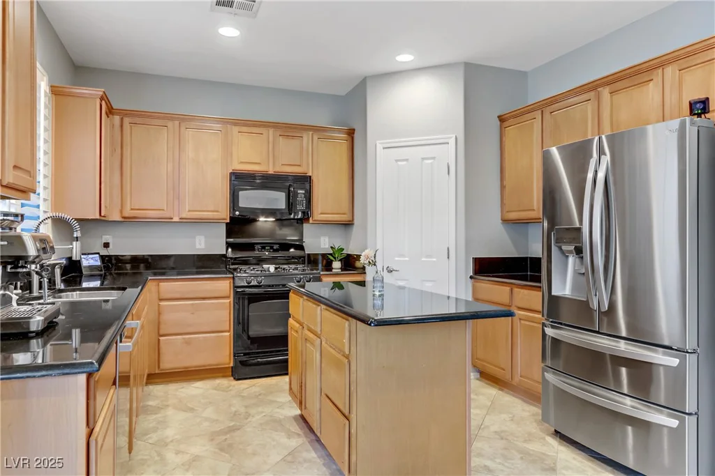 2445 Rue Royale, Henderson, NV 89044