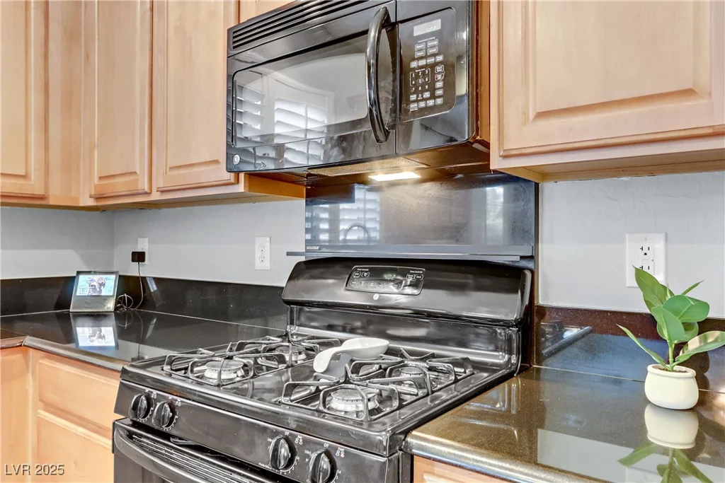 2445 Rue Royale, Henderson, NV 89044