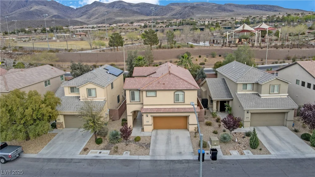 2445 Rue Royale, Henderson, NV 89044