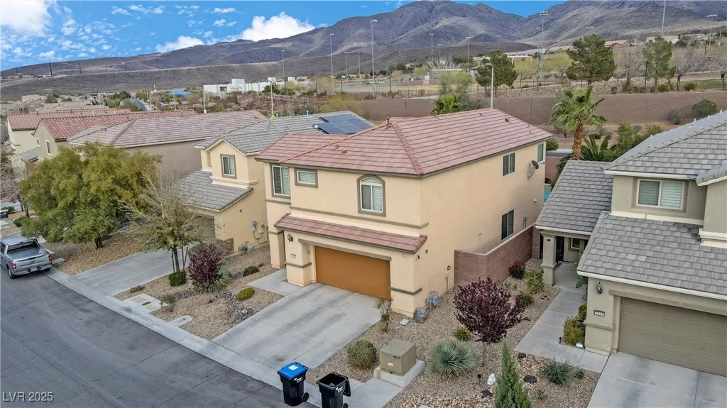 2445 Rue Royale, Henderson, NV 89044