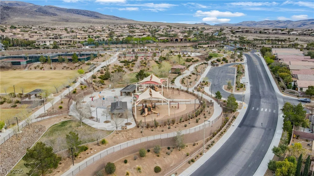 2445 Rue Royale, Henderson, NV 89044