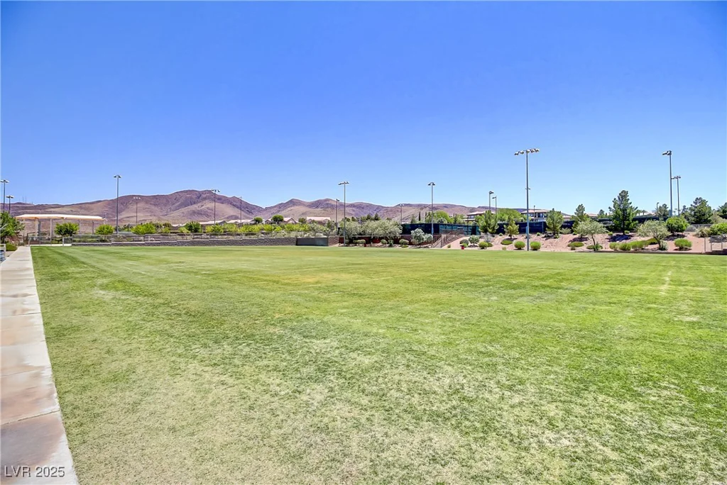 2445 Rue Royale, Henderson, NV 89044