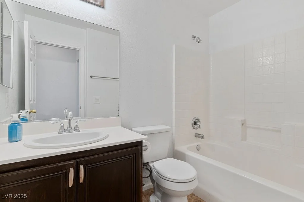 688 Castlebridge, Las Vegas, NV 89123