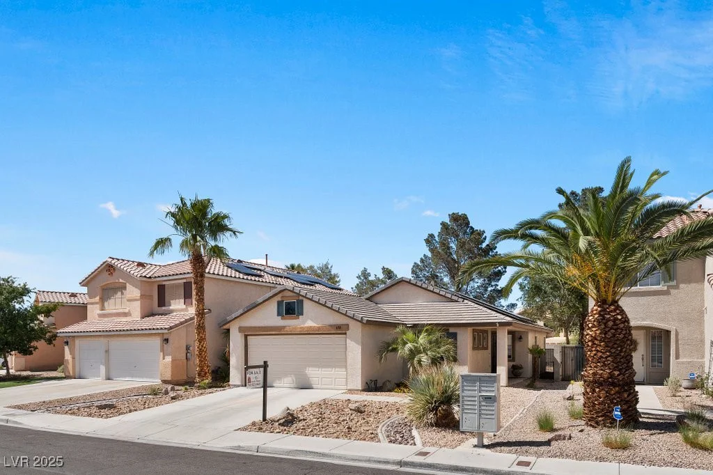 688 Castlebridge, Las Vegas, NV 89123