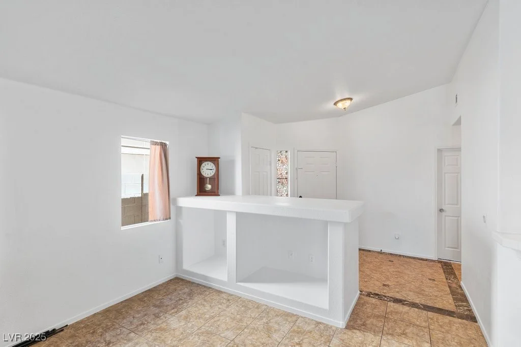 688 Castlebridge, Las Vegas, NV 89123