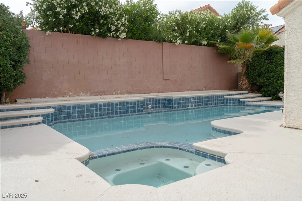 2753 Devita, Las Vegas, NV 89117