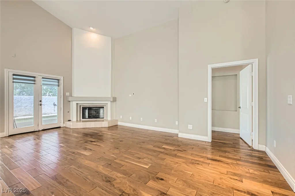 8124 Bay Harbor, Las Vegas, NV 89128