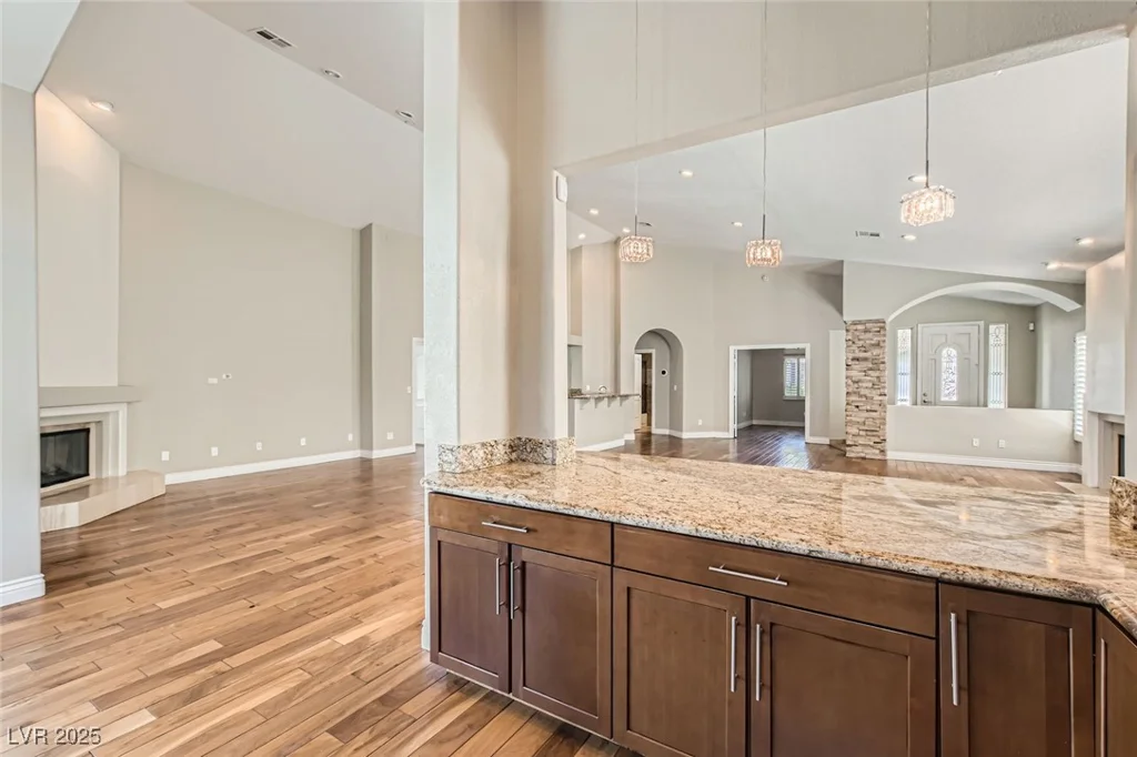 8124 Bay Harbor, Las Vegas, NV 89128