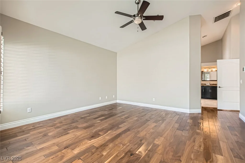 8124 Bay Harbor, Las Vegas, NV 89128