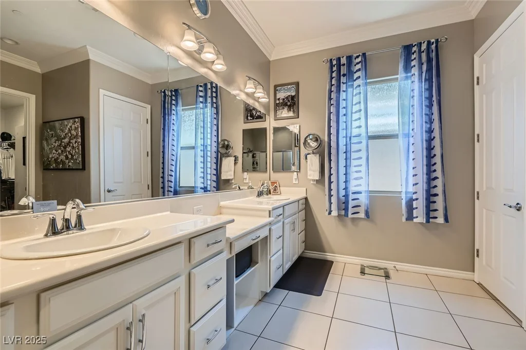 , Henderson, NV 89011