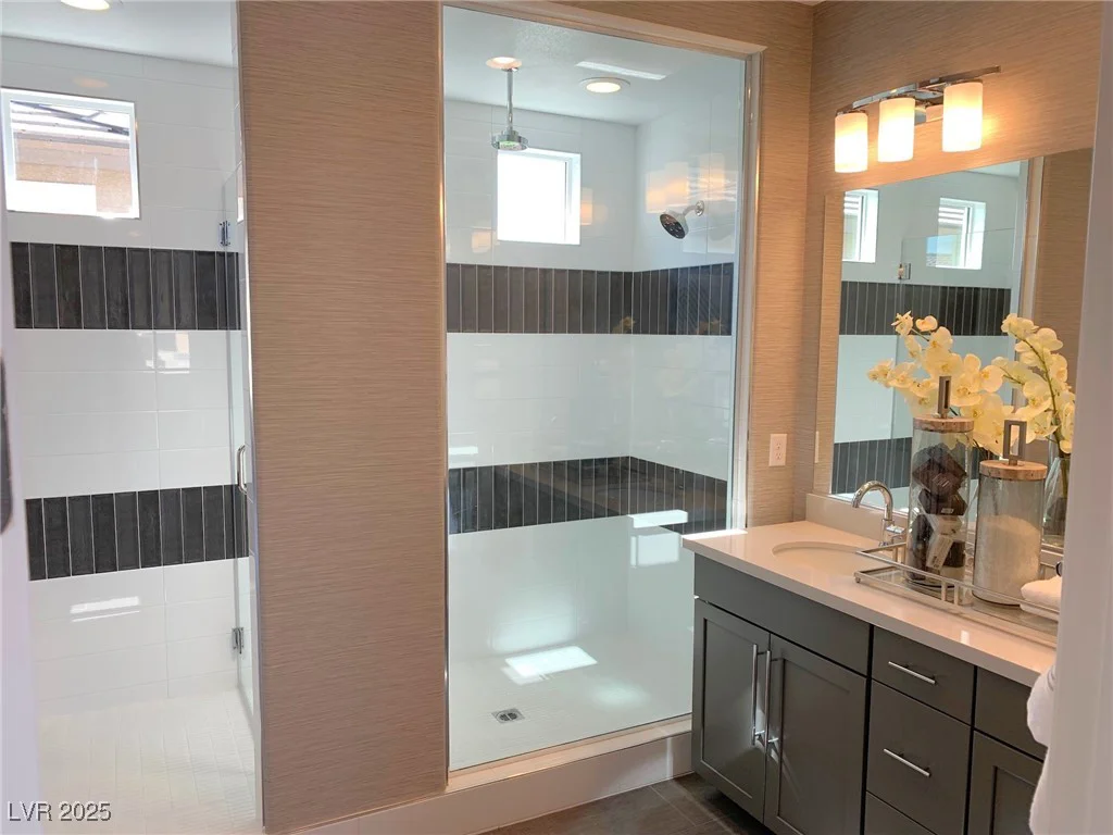 6511 Dove Point, Las Vegas, NV 89130