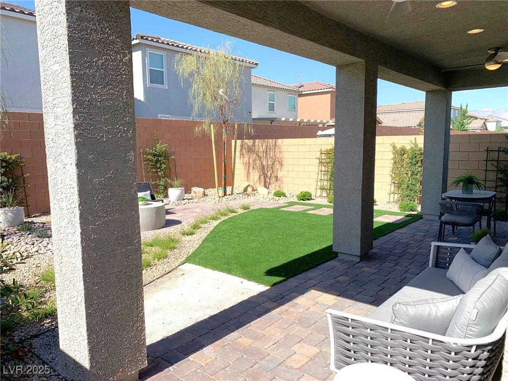 6511 Dove Point, Las Vegas, NV 89130