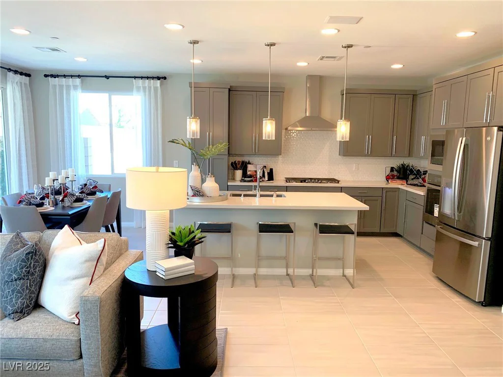 6511 Dove Point, Las Vegas, NV 89130