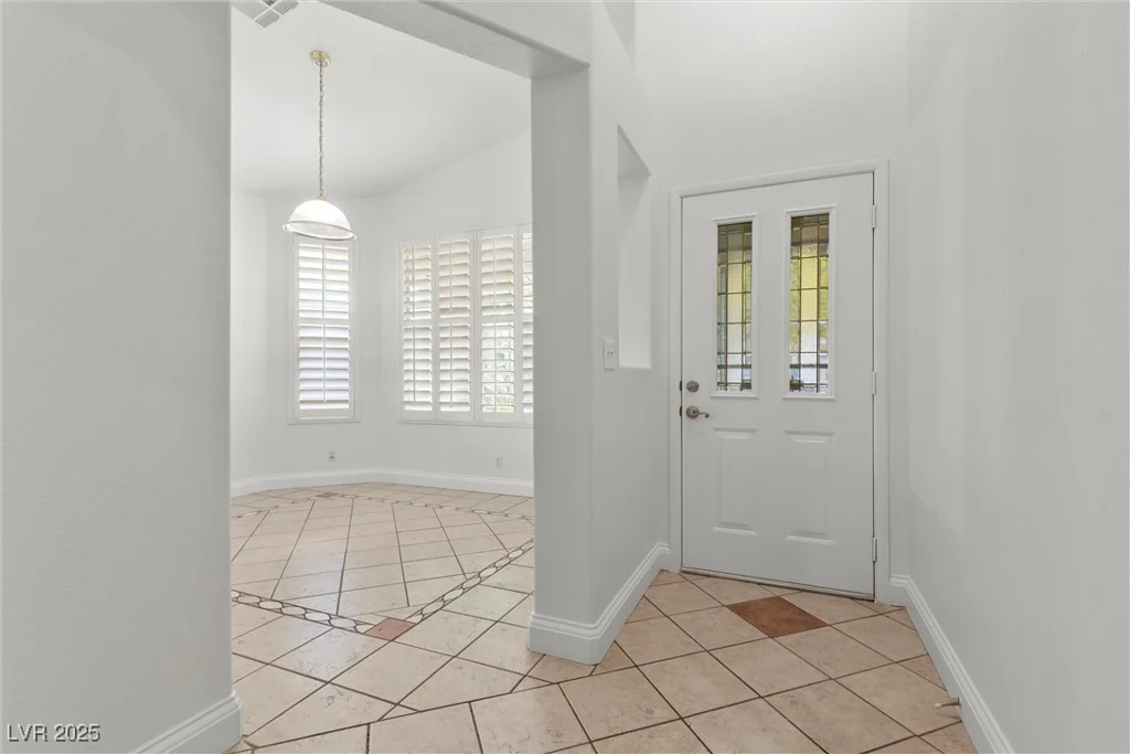 8337 Willow Basin, Las Vegas, NV 89131