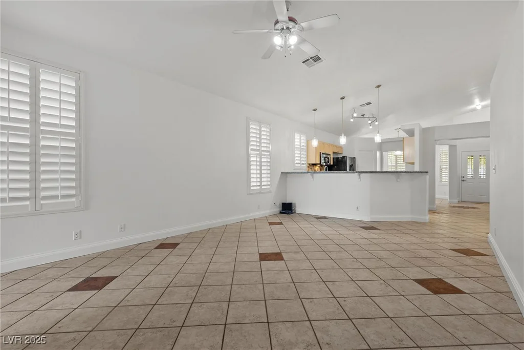 8337 Willow Basin, Las Vegas, NV 89131