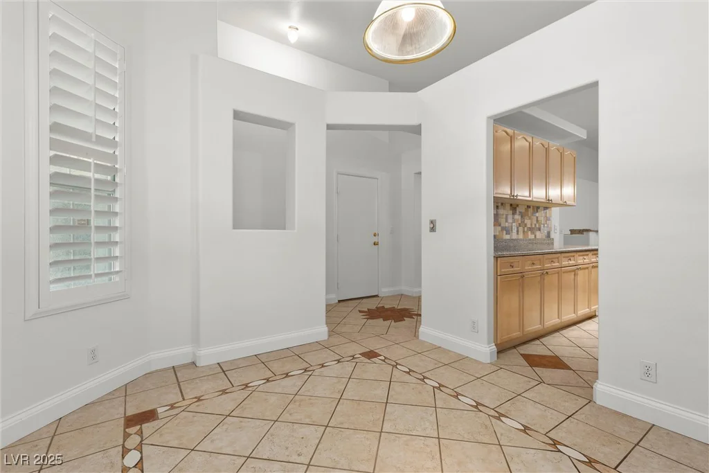 8337 Willow Basin, Las Vegas, NV 89131