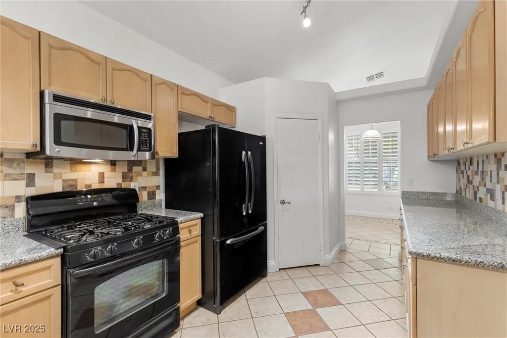 8337 Willow Basin, Las Vegas, NV 89131