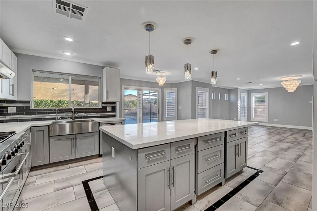 281 Powerbilt, Las Vegas, NV 89148