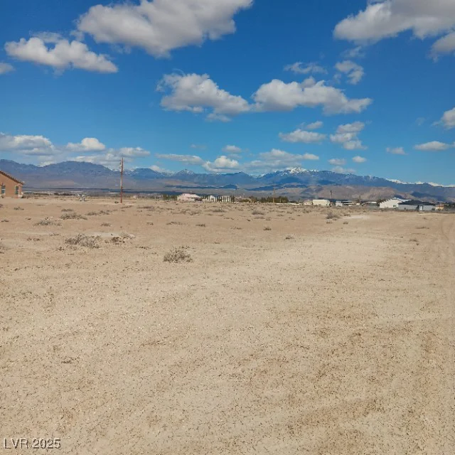 2860 Carnation, Pahrump, NV 89048