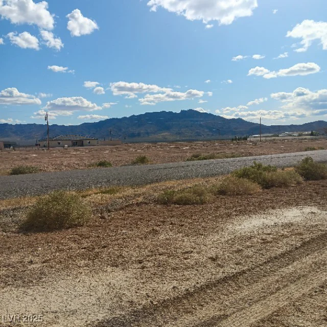 2860 Carnation, Pahrump, NV 89048