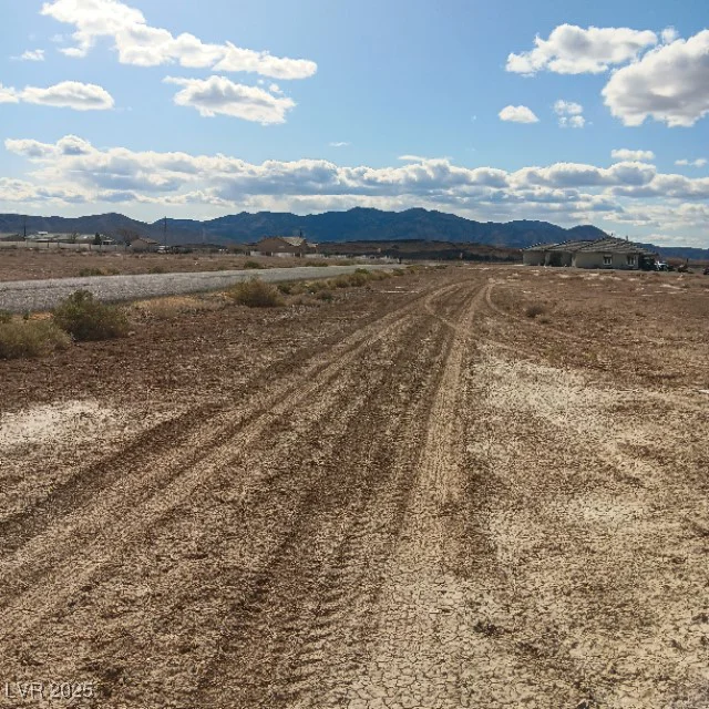 2860 Carnation, Pahrump, NV 89048
