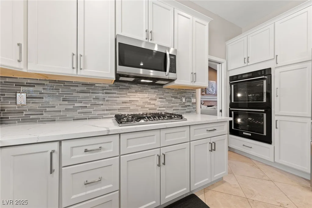 2113 Waterbury, Las Vegas, NV 89134