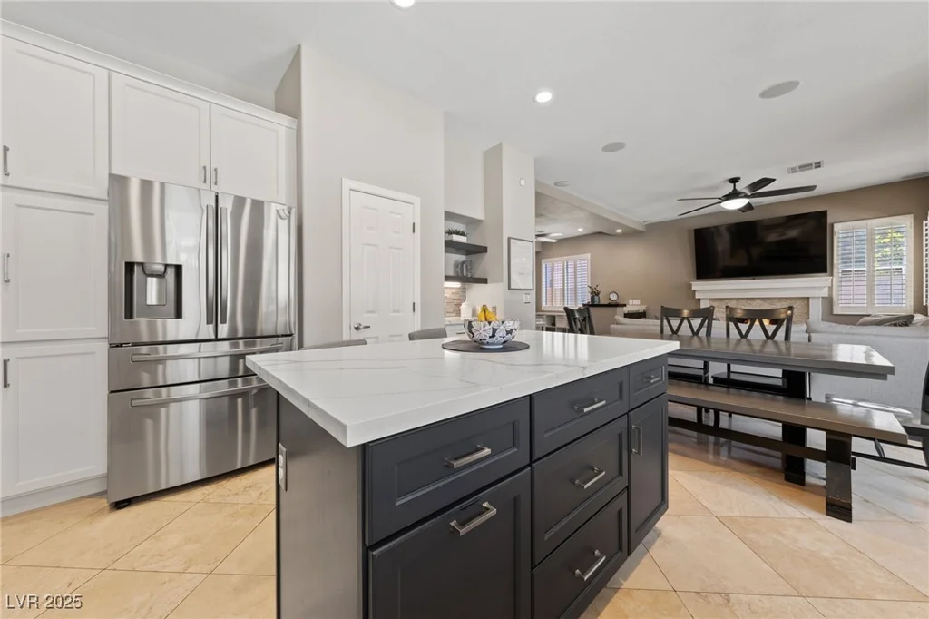 2113 Waterbury, Las Vegas, NV 89134
