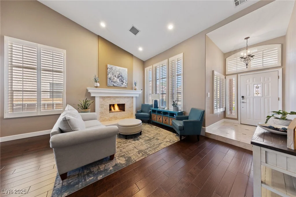 2113 Waterbury, Las Vegas, NV 89134
