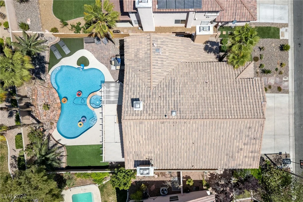 2113 Waterbury, Las Vegas, NV 89134