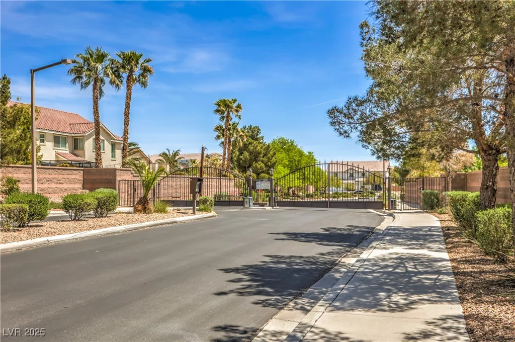 8516 Canyon Ranch, Las Vegas, NV 89131