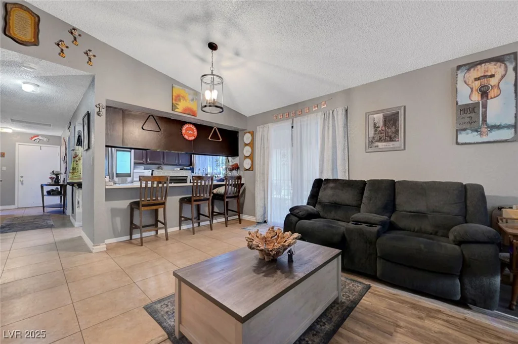1060 Neil Armstrong, Las Vegas, NV 89145