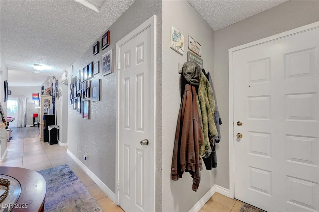 1060 Neil Armstrong, Las Vegas, NV 89145