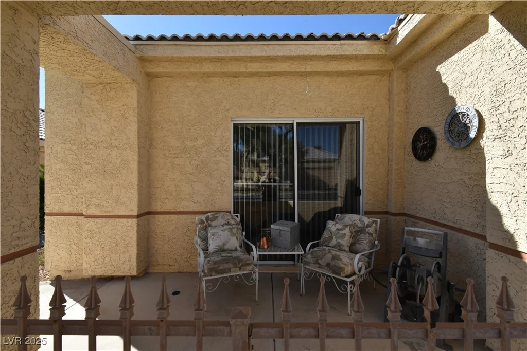 325 Wild Plum, Las Vegas, NV 89107