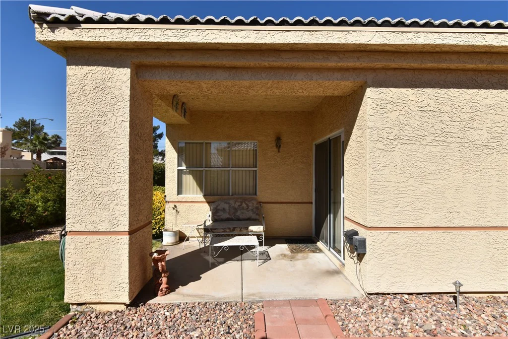 325 Wild Plum, Las Vegas, NV 89107