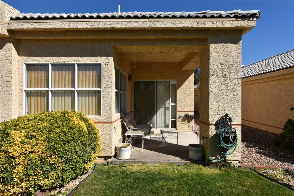 325 Wild Plum, Las Vegas, NV 89107