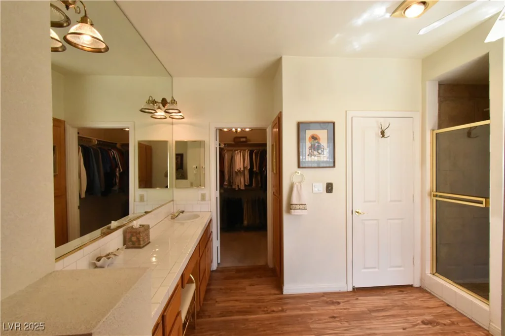 325 Wild Plum, Las Vegas, NV 89107