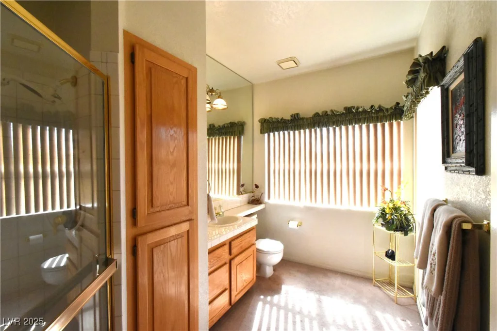 325 Wild Plum, Las Vegas, NV 89107