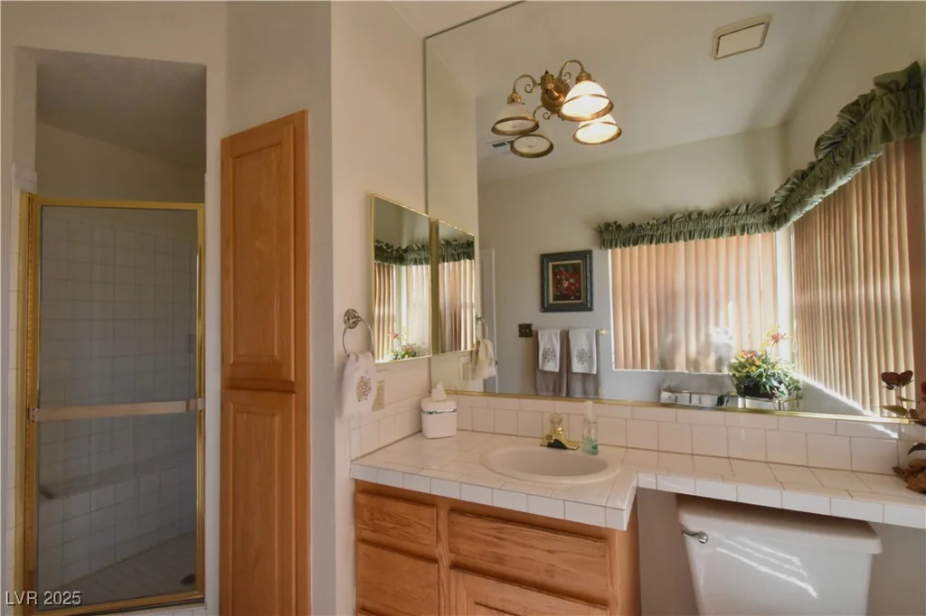 325 Wild Plum, Las Vegas, NV 89107