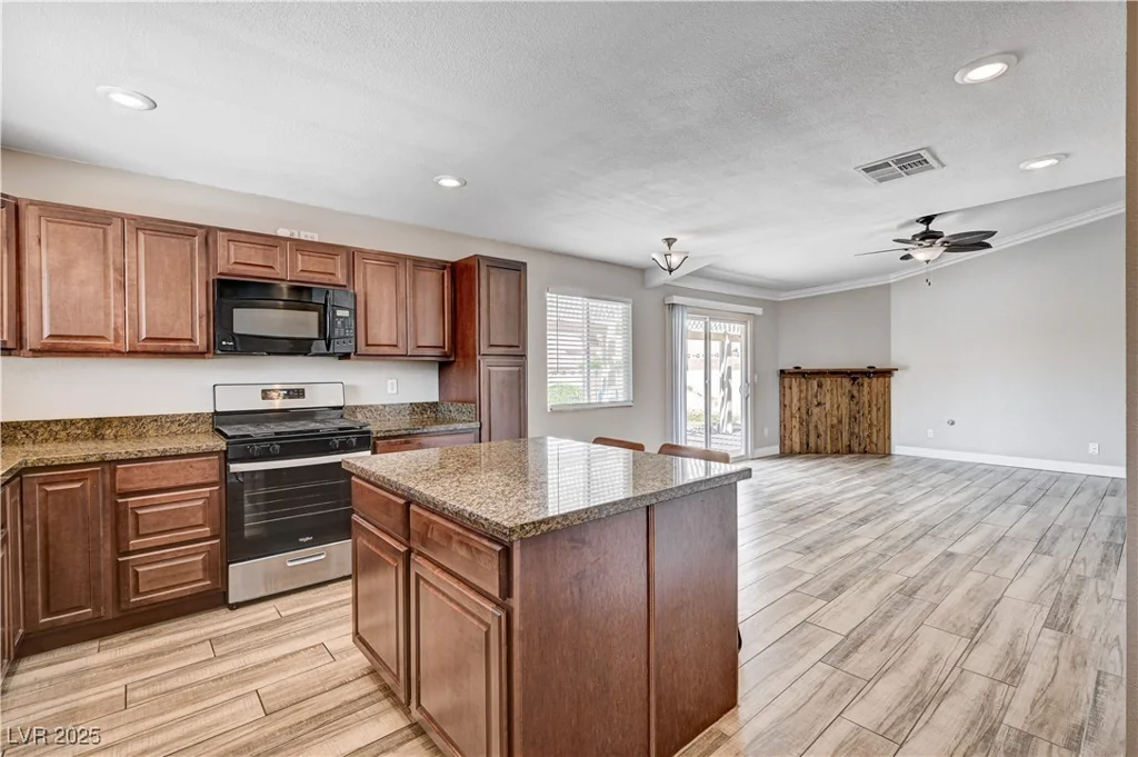 1536 Leatherleaf, Las Vegas, NV 89123