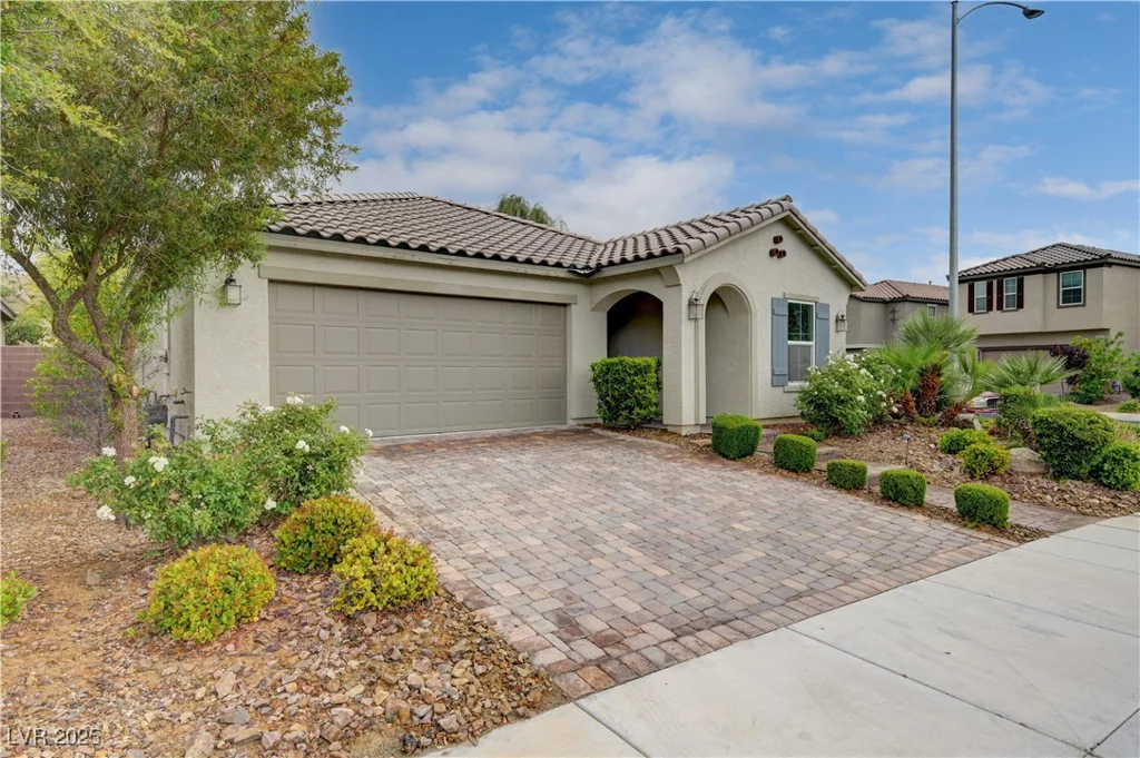 7052 Blissful Peak, North Las Vegas, NV 89084
