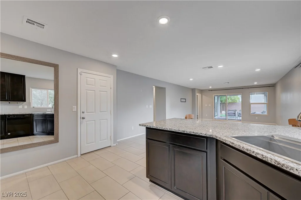 7052 Blissful Peak, North Las Vegas, NV 89084