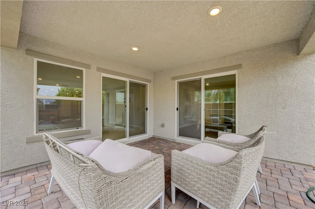 7052 Blissful Peak, North Las Vegas, NV 89084