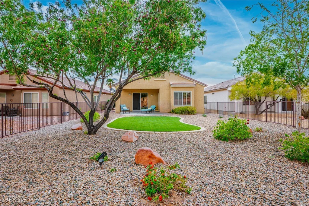 1782 Black Fox Canyon, Henderson, NV 89052